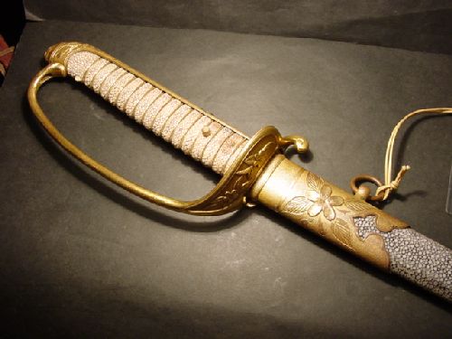 錆び身の古い軍刀サーベル！+forest-century.com.tw